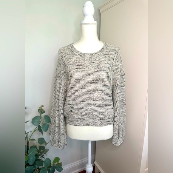 Madewell Sweaters - Madewell Texture and Thread Back and Cream Balloon Sleeve Sweater Size Medium